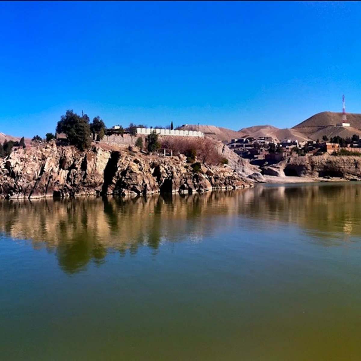 Darunta Lake — view 3