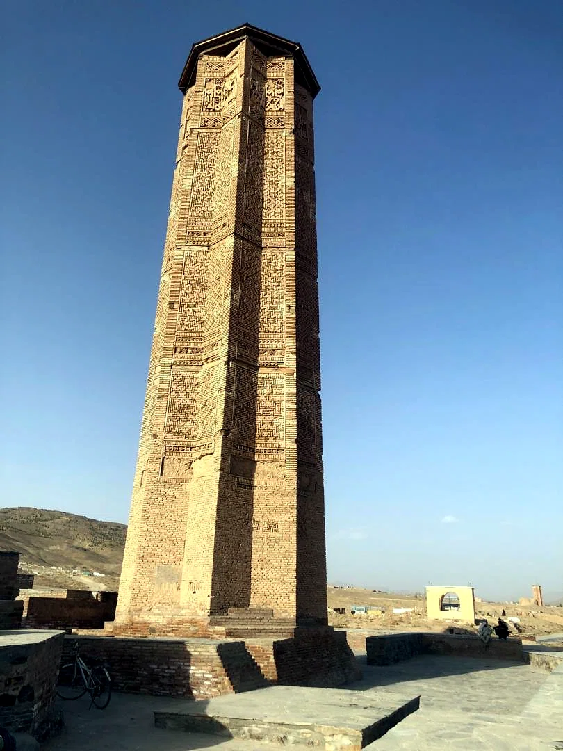 Ghazni Minarets — view 3