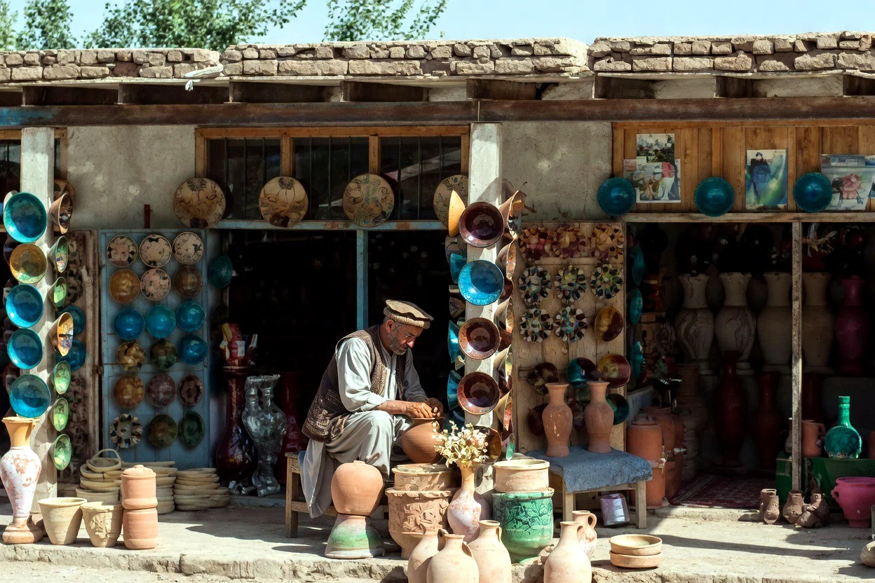 The Living Clay of Istalif: Where Earth Meets Turquoise — view 3