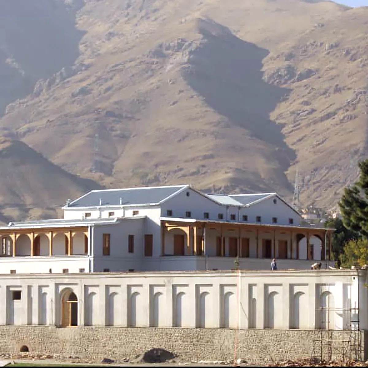Jabal Saraj Palace — view 3