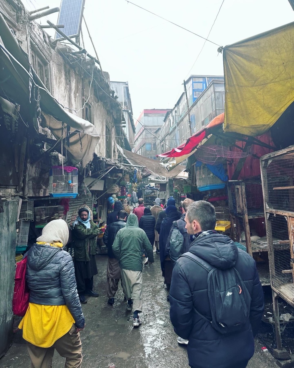 Kahfroshi Bird Market