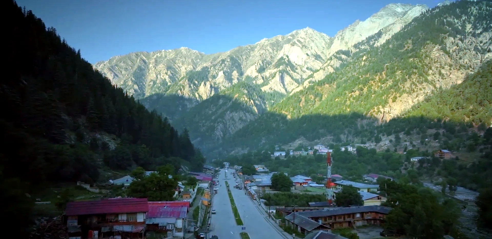 Parun Valley — view 3