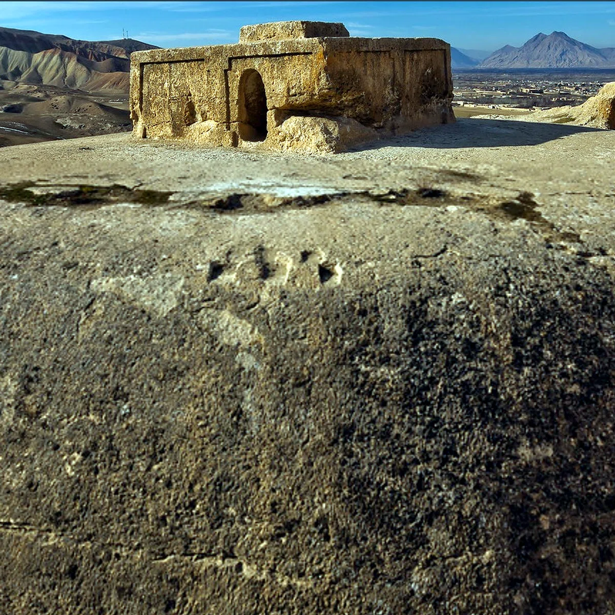 Takht-e Rostam — view 4