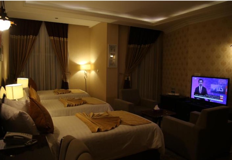 Gholghola Hotel room