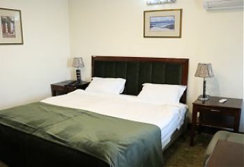 Kabul Intercontinental Hotel room
