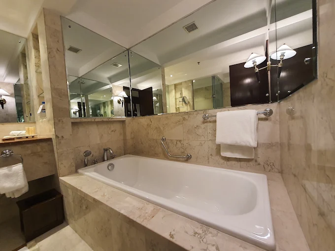 Kabul Grand Hotel room