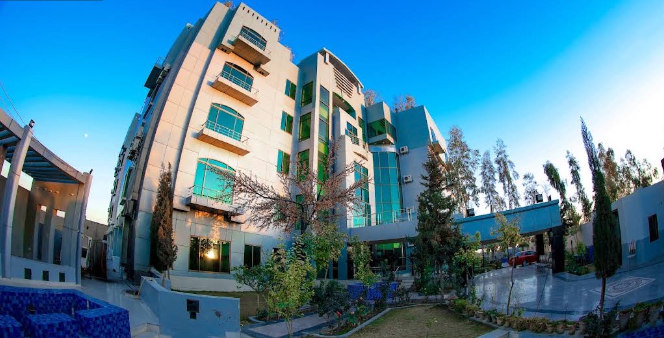 Royal Hotel
