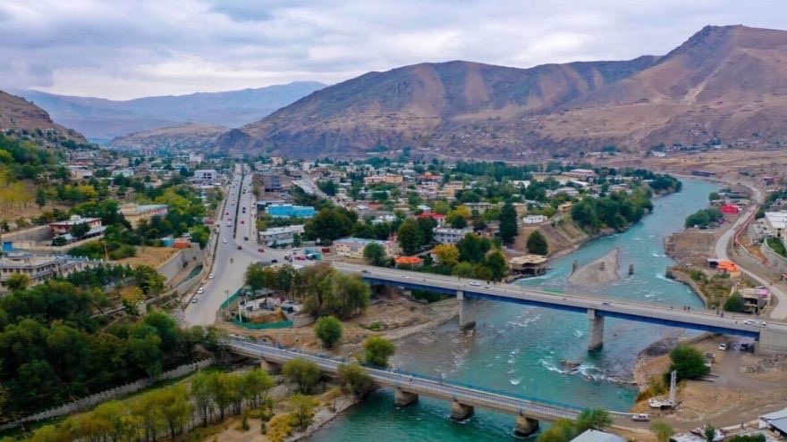 Takhar